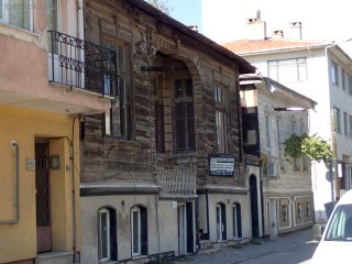 edirne-50573-stare-domy.jpg
