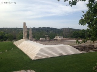 nejzapadnejsi-asie-5622-apollon-smintheion-gulpinar